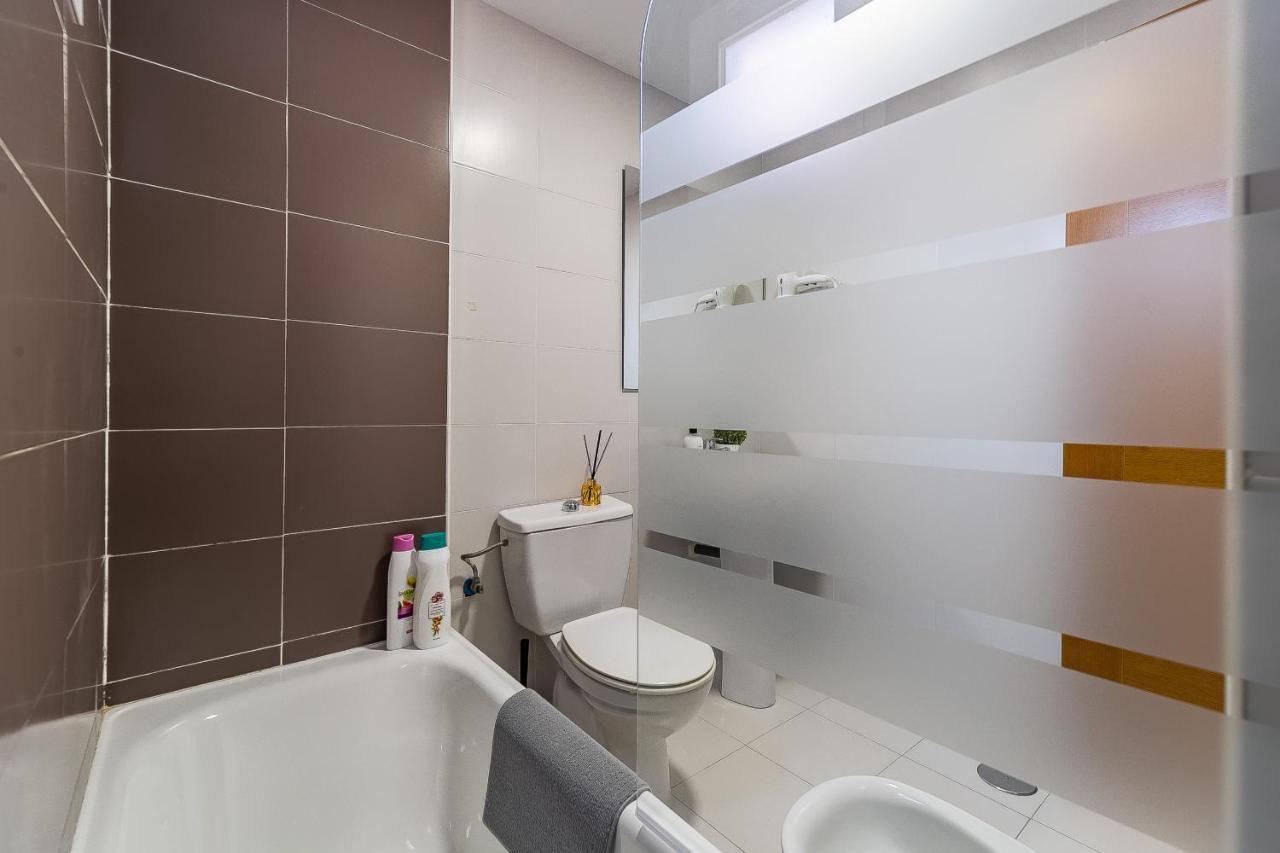 Premium El Palo Near The With Parking Malaga